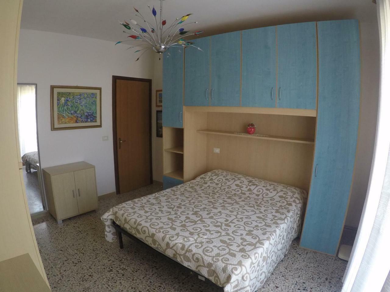 Caorle Economy Apartments Екстериор снимка