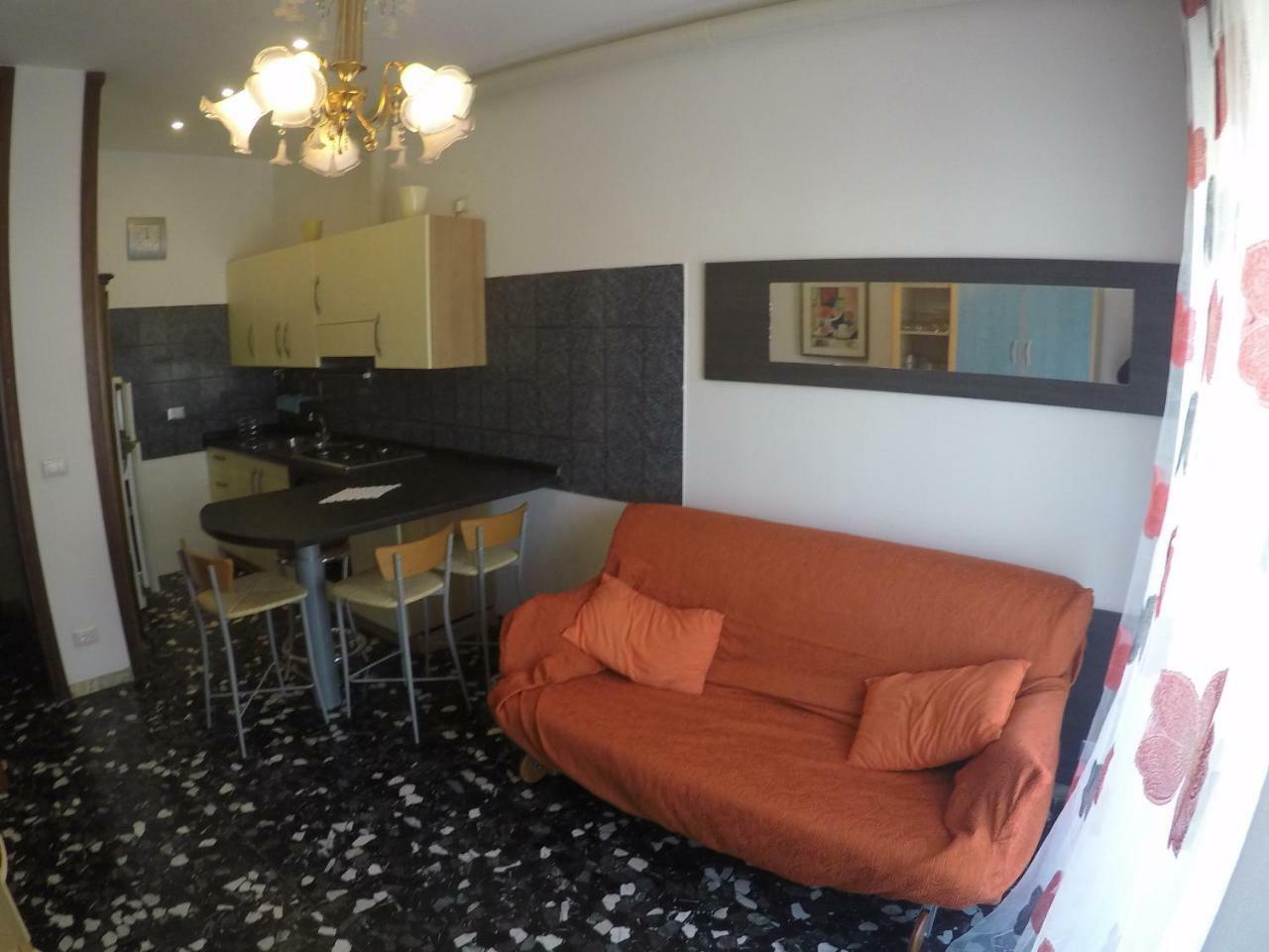 Caorle Economy Apartments Екстериор снимка
